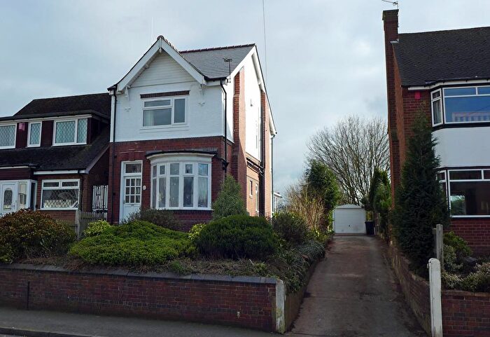 2 Bedroom Detached House To Rent In Hagley Road, Halesowen, B63