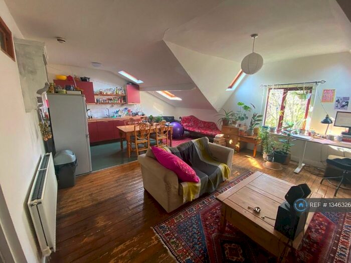 1 Bedroom Flat To Rent In Leeds, Leeds, West Yorkshire, LS7