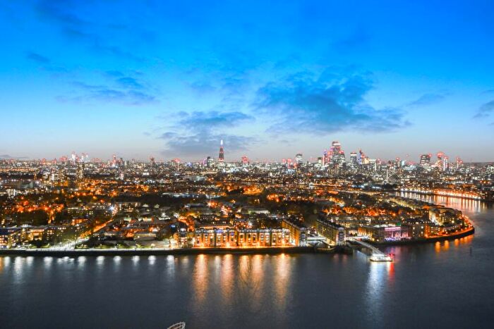 2 Bedroom Flat For Sale In Marsh Wall London, E14