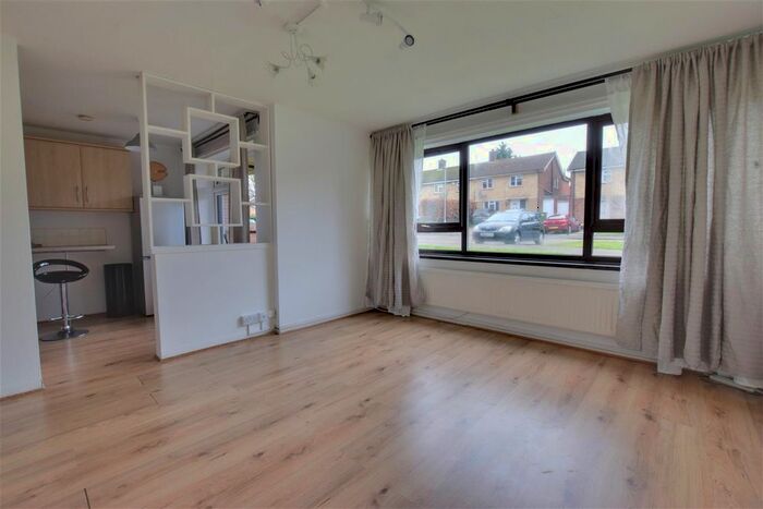 1 Bedroom Flat For Sale In Caractacus Cottage View, Watford, WD18