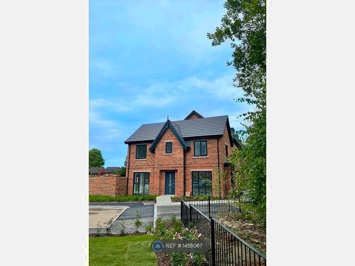 3 Bedroom Detached House To Rent In Bankside Close, Manchester, M7