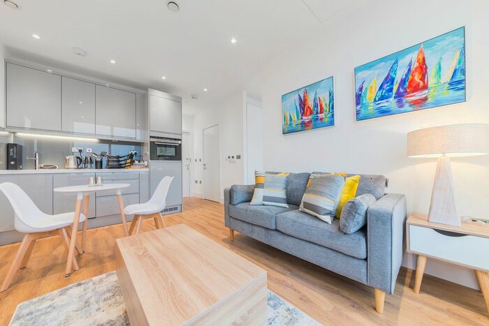 Studio To Rent In Westgate House, West Gate, London, W5