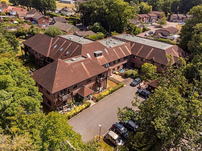 2 Bedroom Property For Sale In London Road, East Grinstead, RH19