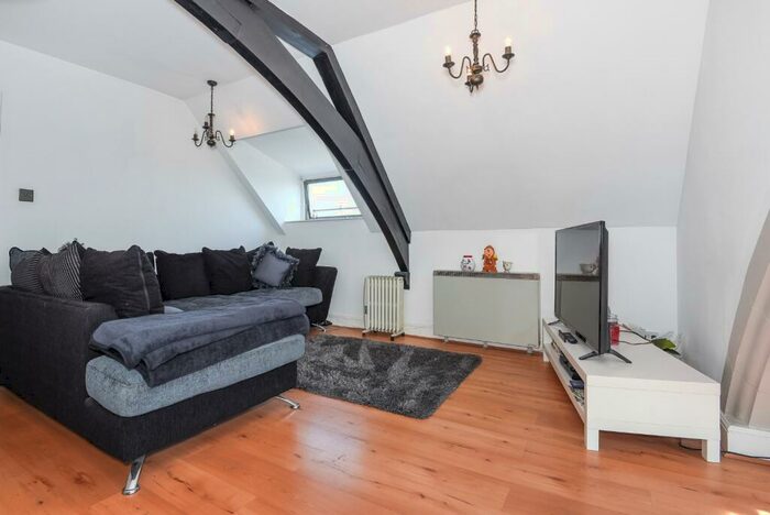 1 Bedroom Apartment To Rent In Galley Hill Road, Swanscombe, DA10