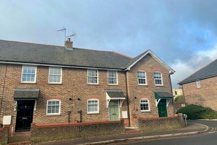 2 Bedroom Terraced House To Rent In Arbour Lane, Chelmsford, CM1