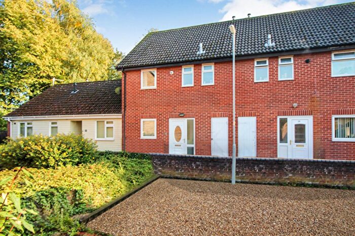3 Bedroom Terraced House For Sale In Notykin Street, Bowthorpe, Norwich, NR5