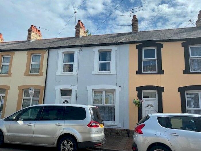 4 Bedroom Property To Rent In Bradley Street, Roath, Cardiff, CF24