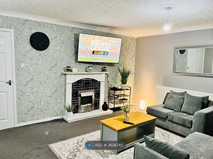 3 Bedroom Semi-Detached House To Rent In Pankhurst Place, Stanley, DH9
