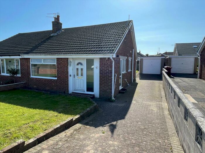 2 Bedroom House To Rent In Whinlatter Drive, Barrow-In-Furness, Barrow-In-Furness, LA14