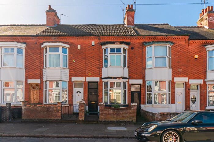 2 Bedroom Terraced House For Sale In Hopefield Road, Leicester, LE3