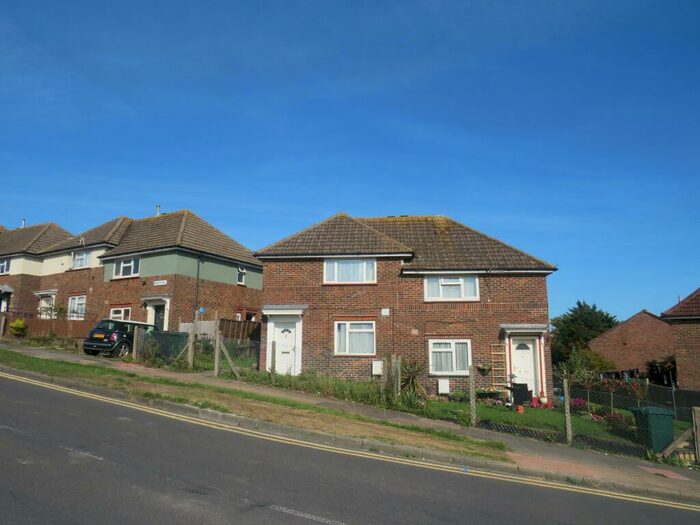 2 Bedroom House To Rent In Manor Hill, Brighton, BN2