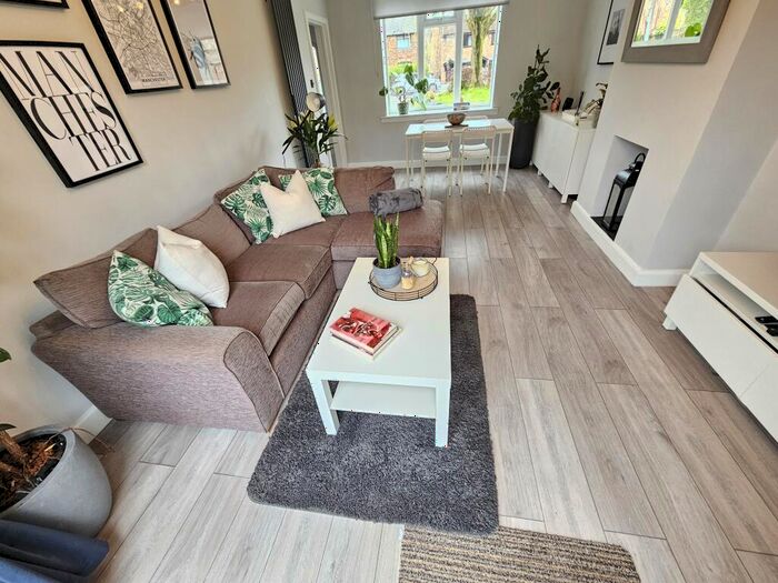 3 Bedroom Terraced House For Sale In Wythenshawe Road, Manchester, M23