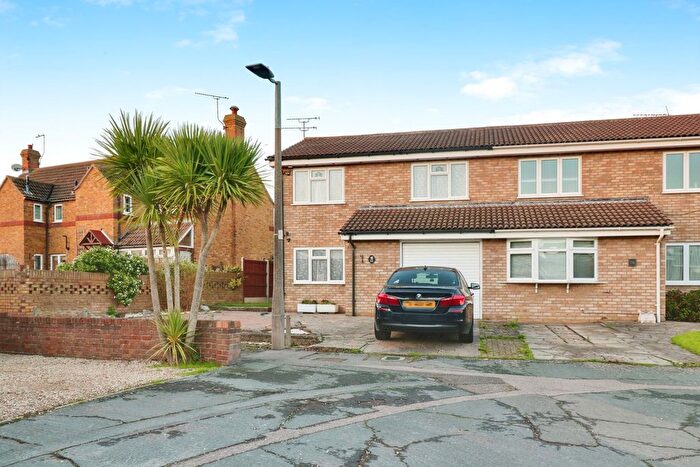 3 Bedroom Semi-Detached House To Rent In Yarnacott, Shoeburyness, SS3