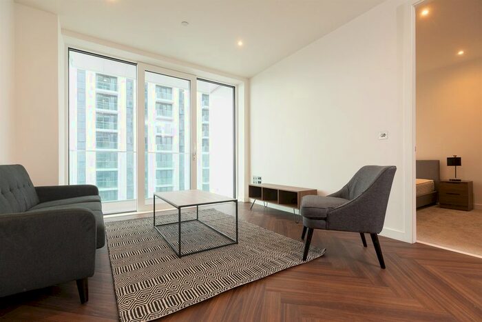 2 Bedroom Flat To Rent In Lightbox, Blue, M50