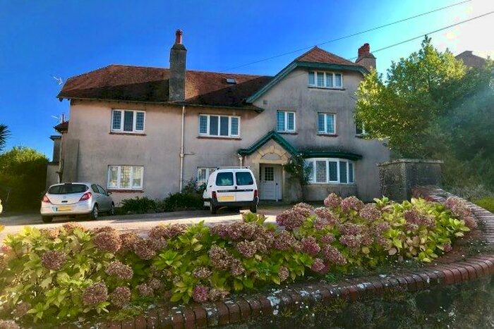 2 Bedroom Flat To Rent In St. Andrews Road, Paignton, TQ4