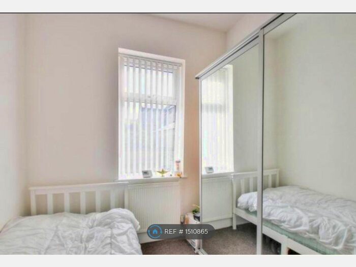 3 Bedroom Terraced House To Rent In Albion Street, Burnley, BB11