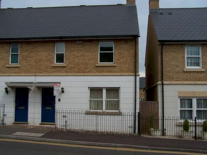 3 Bedroom Terraced House To Rent In Railway Street, Braintree, CM7