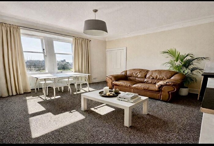 1 Bedroom Flat To Rent In Lochee Road, Dundee, DD2