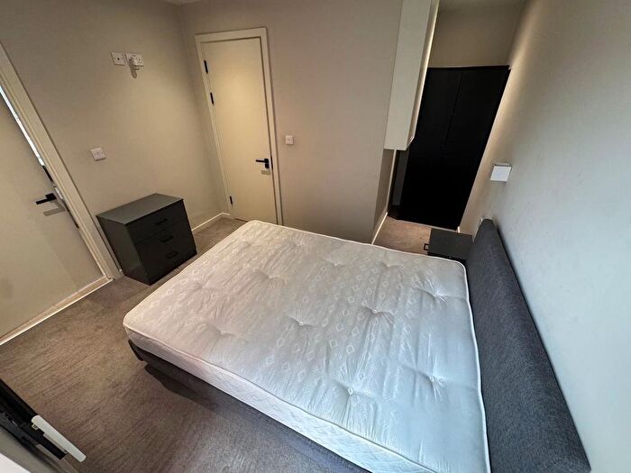 2 Bedroom Flat To Rent In City Gardens B, Spinners Way, Manchester, M15