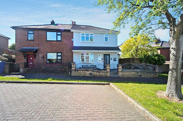 3 Bedroom Semi Detached House For Sale In Ferguson Rise, Wigan, WN5