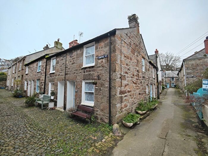 2 Bedroom End Of Terrace House To Rent In Chapel Street, Penzance, TR18