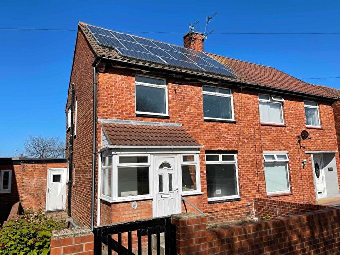 3 Bedroom Semi-Detached House To Rent In Lynn Road, North Shields. ** Garage & Newly Refurbished **, NE29