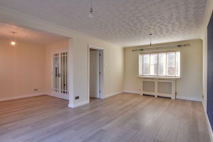 4 Bedroom Detached House For Sale In The Mead, Dunmow, CM6