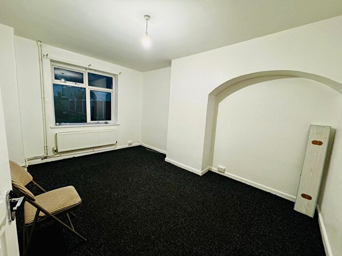 3 Bedroom Terraced House To Rent In Valence Avenue, Dagenham, RM8