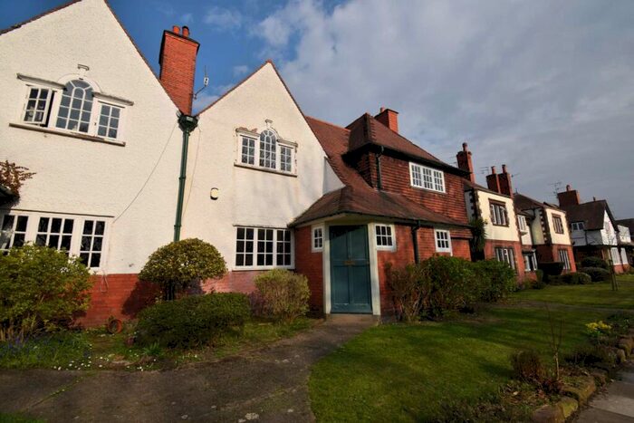 2 Bedroom Terraced House To Rent In Corniche Road, Port Sunlight, CH62