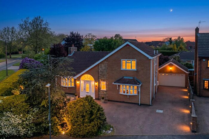3 Bedroom Detached House For Sale In Slade Close, Nuneaton, CV11