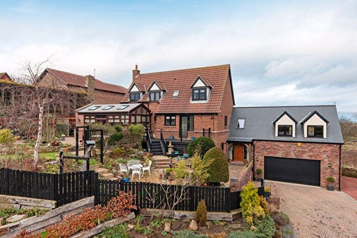 4 Bedroom Detached House For Sale In Gloster Hill, Amble, Morpeth, NE65