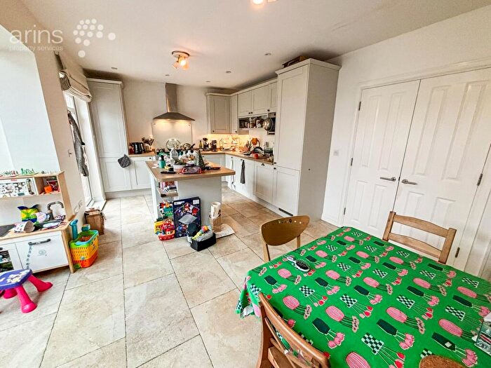 4 Bedroom Town House To Rent In Simmonds Crescent, Lower Earley, Reading, RG6