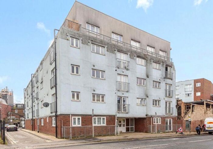 1 Bedroom Flat For Sale In Birchfield, Palmerston Road, Harrow, Middlesex, HA3