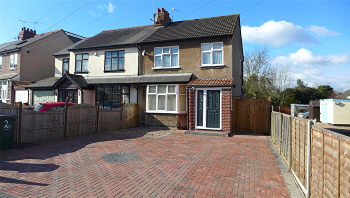 3 Bedroom Semi Detached House To Rent In Ebro Crescent, Binley, Coventry, West Midlands, CV3