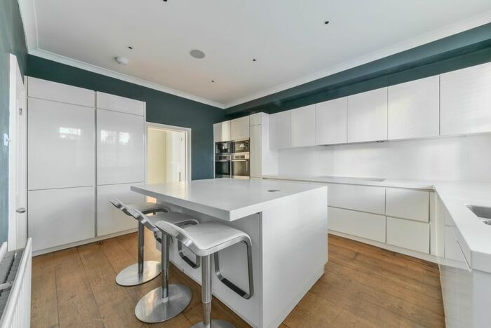 5 Bedroom Detached House To Rent In Maberley Road, London, SE19