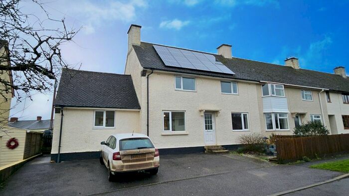 3 Bedroom End Of Terrace House To Rent In Beacon Rise, Chulmleigh, Devon, EX18