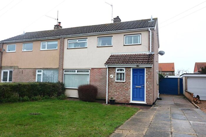 3 Bedroom Semi Detached House For Sale In Garrett Crescent, Leiston, IP16