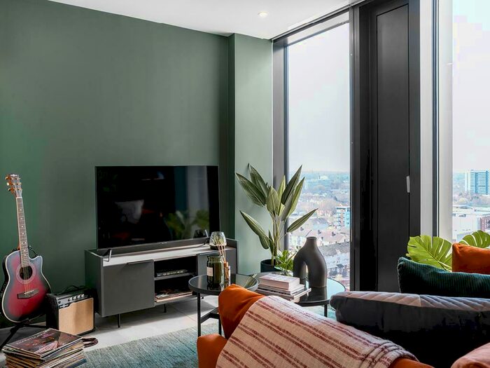 Studio To Rent In Broad Street, Birmingham, B15