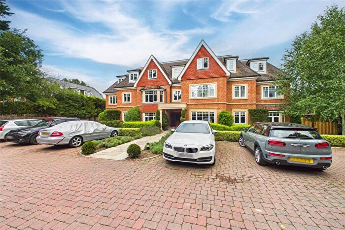 2 Bedroom Apartment To Rent In Shoppenhangers Road, Maidenhead, Berkshire, SL6