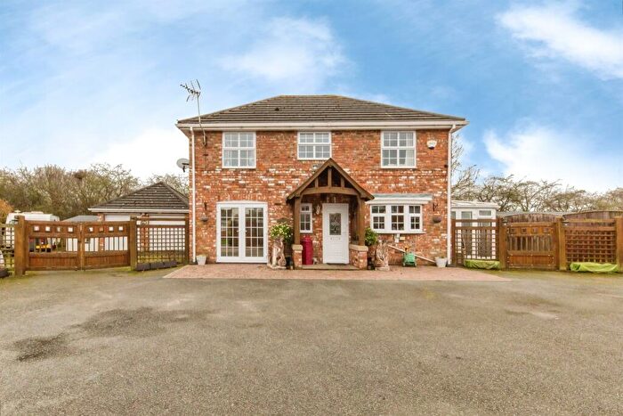 4 Bedroom Detached House For Sale In Beechfields, Winsford, CW7