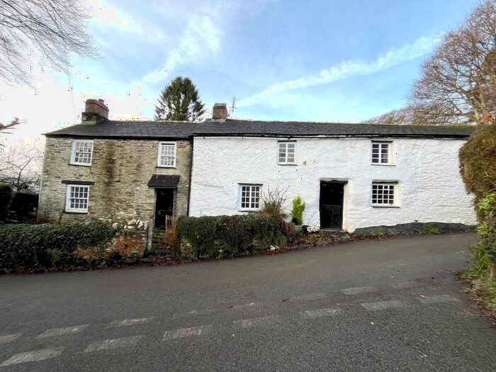 5 Bedroom Detached House For Sale In Yonder Cottage, Lerryn, Lostwithiel, Cornwall, PL22