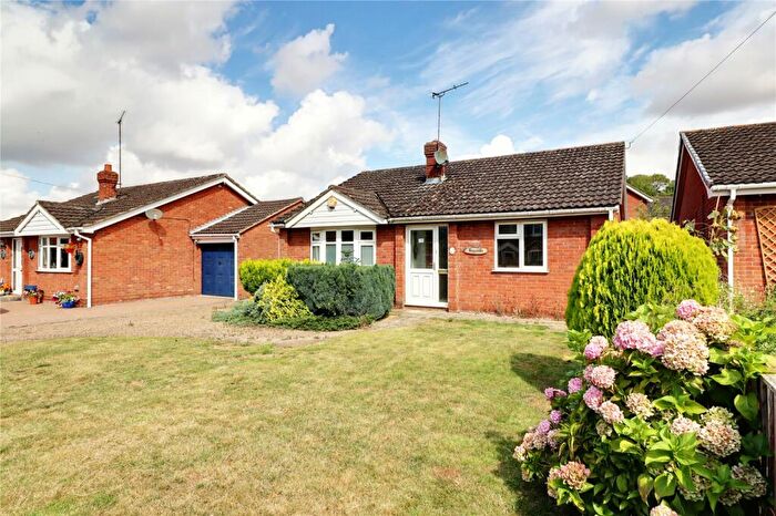 3 Bedroom Bungalow For Sale In New Street, Elsham, Brigg, Lincolnshire, DN20