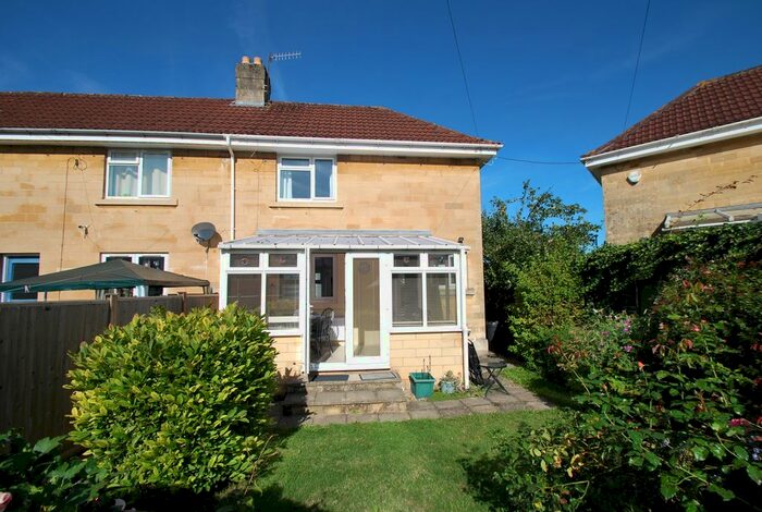 3 Bedroom Property To Rent In Spring Crescent, Bath, BA2