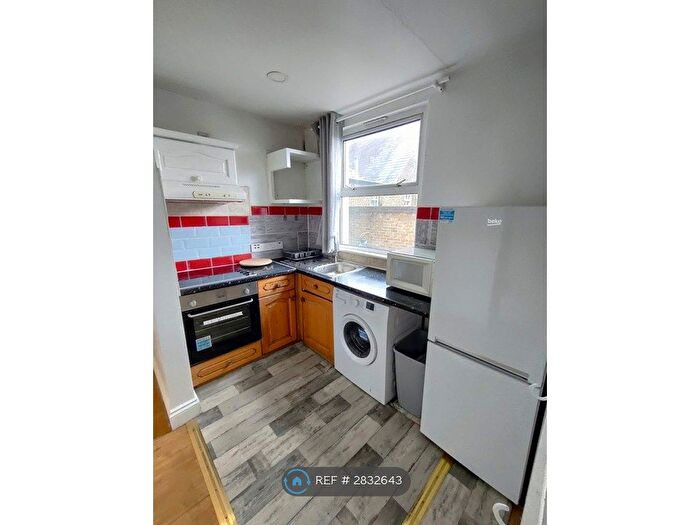 1 Bedroom Flat To Rent In High Street, London, W3