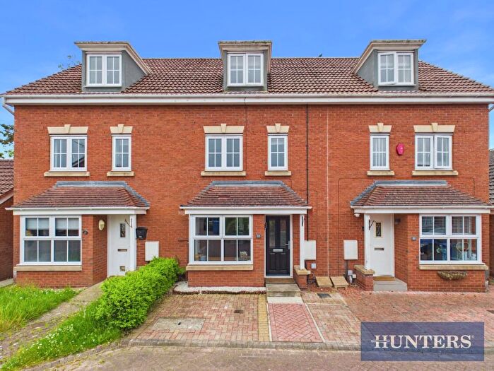 4 Bedroom Terraced House For Sale In Waterdale Close, Bridlington, YO16