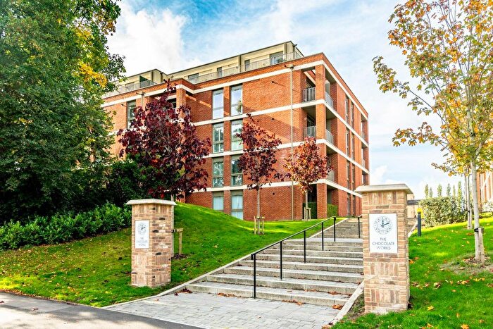 2 Bedroom Flat To Rent In Penthouse, Medallion House, Joseph Terry Grove, York, YO23