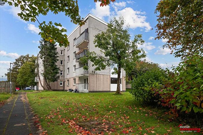 2 Bedroom Flat For Sale In Glen Isla, St Leonards, East Kilbride, G74