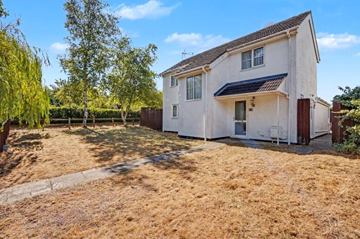 4 Bedroom Detached House For Sale In Paddocks Drive, Newmarket, CB8