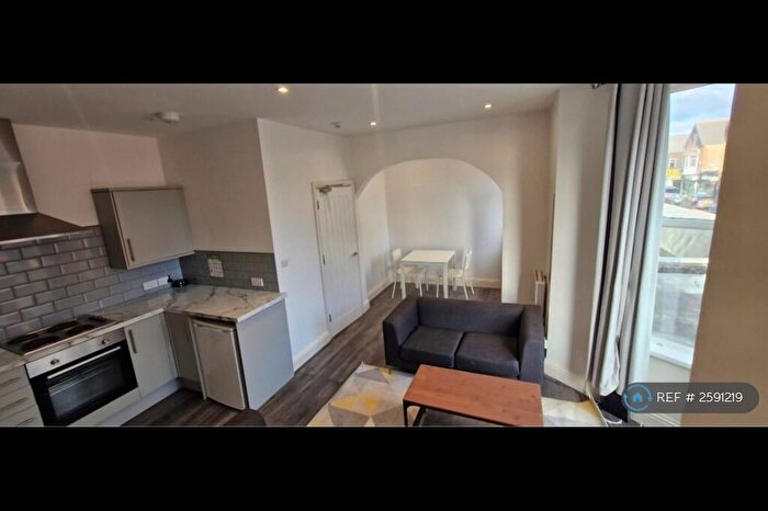 1 Bedroom Flat To Rent In City Road, Cardiff, CF24