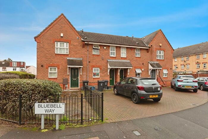 2 Bedroom Terraced House For Sale In Bluebell Way, Ilford, Essex, IG1